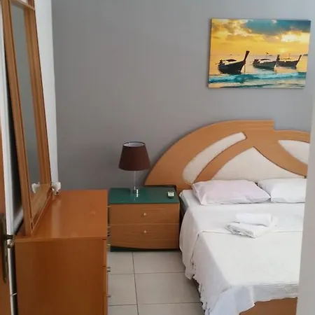 Faneromeni Court * Paphos