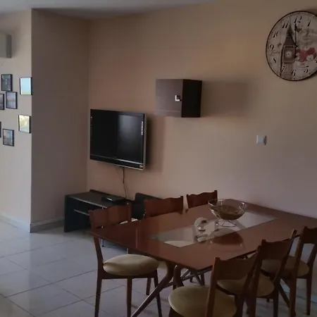 Appartement Faneromeni Court