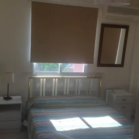 公寓 华纳乐蒙妮科特酒店 Paphos