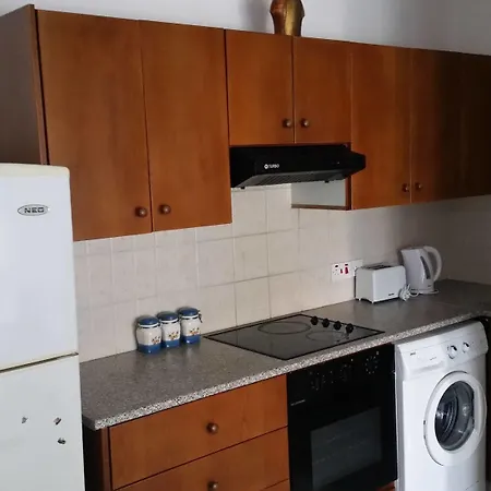 华纳乐蒙妮科特酒店