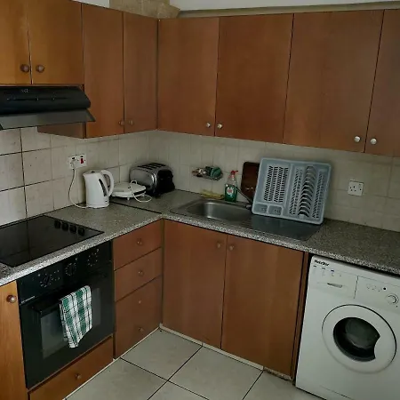 Faneromeni Court * Paphos