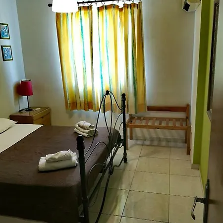 Faneromeni Court *