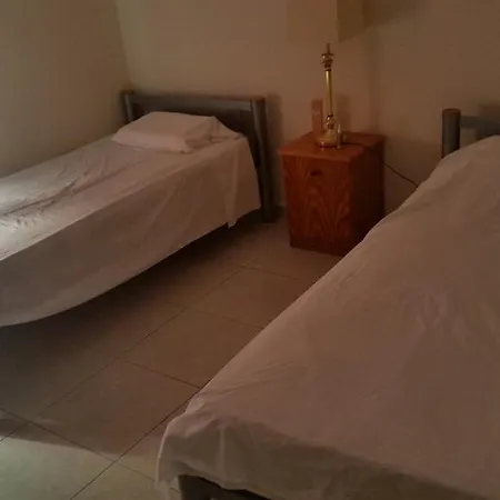 Apartament Faneromeni Court *