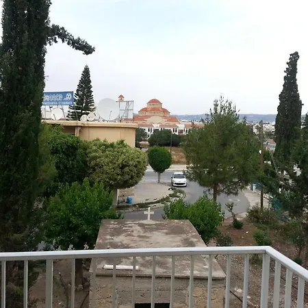 Apartament Faneromeni Court *