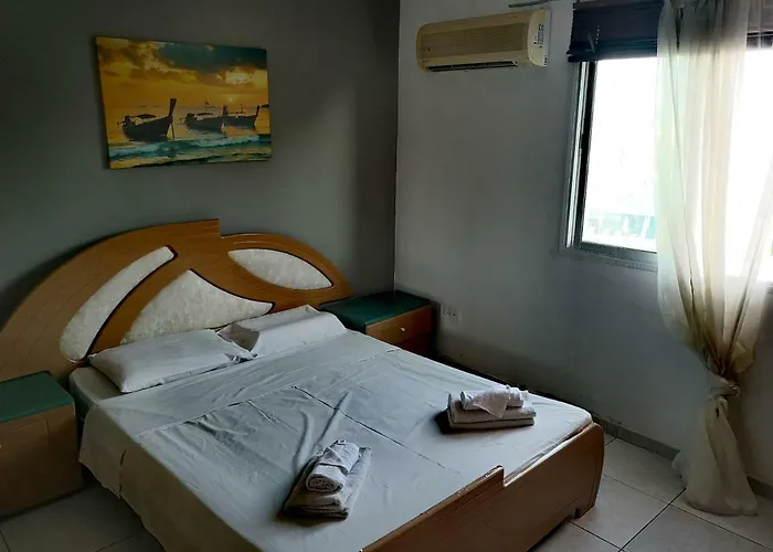 Faneromeni Court * Paphos