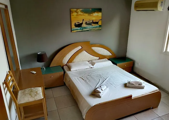 Apartman Faneromeni Court